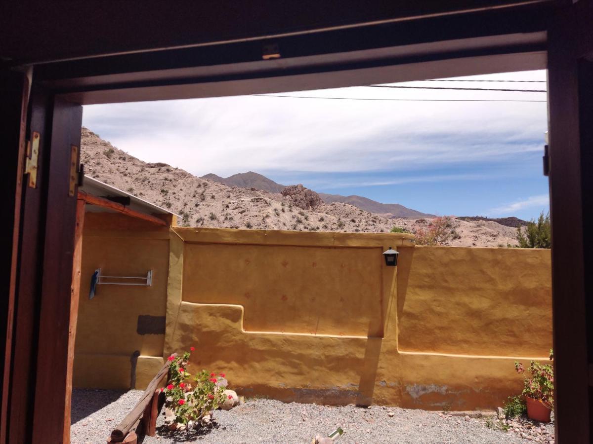 Bed and Breakfast Retama Tilcara Exterior foto