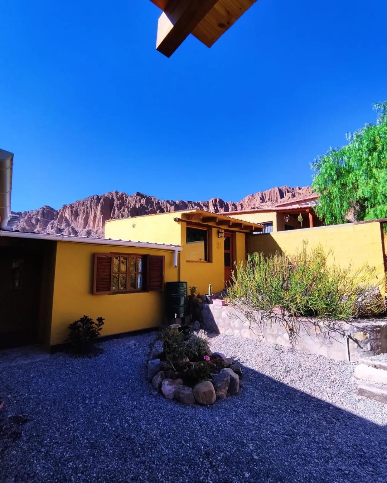 Bed and Breakfast Retama Tilcara Exterior foto